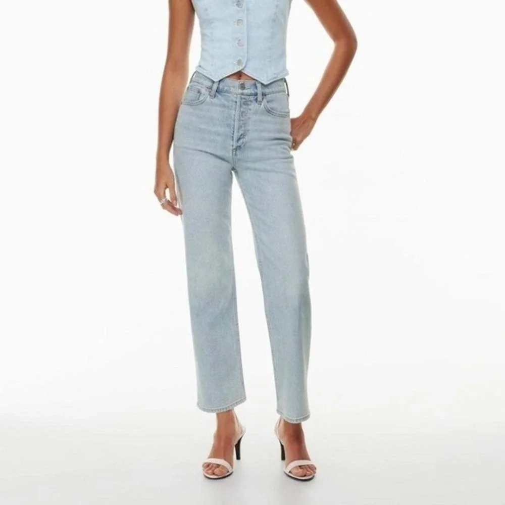 Aritzia The Arlo High Rise Straight Jeans Sz 28‎